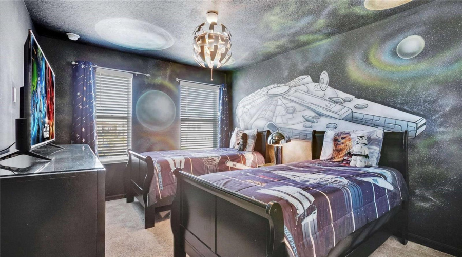 Kissimmee, Florida 34747, 5 Bedrooms Bedrooms, ,4 Bathroomsbathrooms,Residential,For Sale,Cooper Bell,0,Mfro6436144