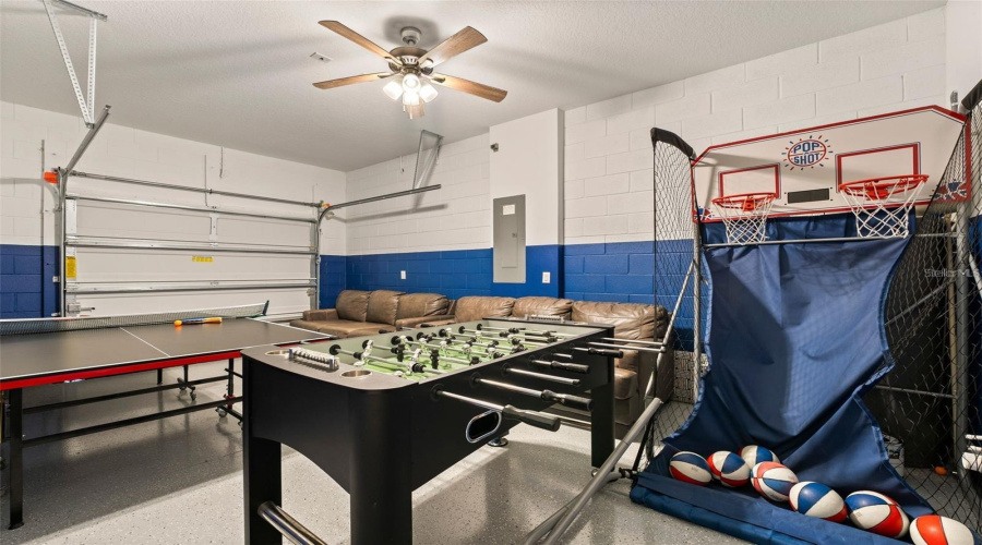 Kissimmee, Florida 34747, 4 Bedrooms Bedrooms, ,3 Bathroomsbathrooms,Residential,For Sale,Sawyer Palm,0,Mfro6436558