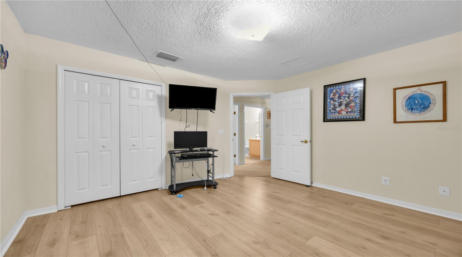 Davenport, Florida 33897, 5 Bedrooms Bedrooms, ,4 Bathroomsbathrooms,Residential,For Sale,Montara,0,Mfrv4950907