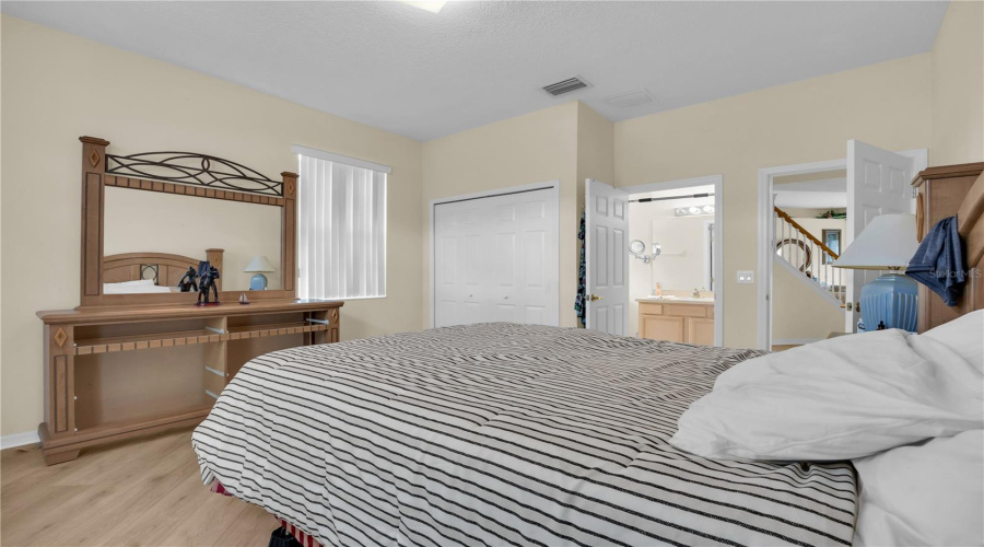 Davenport, Florida 33897, 5 Bedrooms Bedrooms, ,4 Bathroomsbathrooms,Residential,For Sale,Montara,0,Mfrv4950907