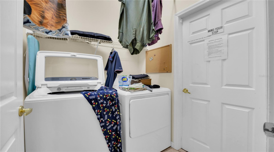 Davenport, Florida 33897, 5 Bedrooms Bedrooms, ,4 Bathroomsbathrooms,Residential,For Sale,Montara,0,Mfrv4950907
