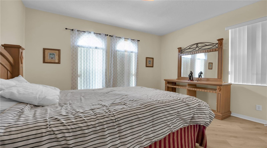 Davenport, Florida 33897, 5 Bedrooms Bedrooms, ,4 Bathroomsbathrooms,Residential,For Sale,Montara,0,Mfrv4950907