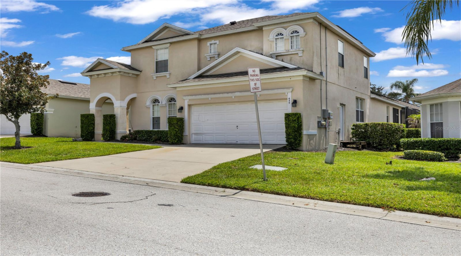Davenport, Florida 33897, 5 Bedrooms Bedrooms, ,4 Bathroomsbathrooms,Residential,For Sale,Montara,0,Mfrv4950907