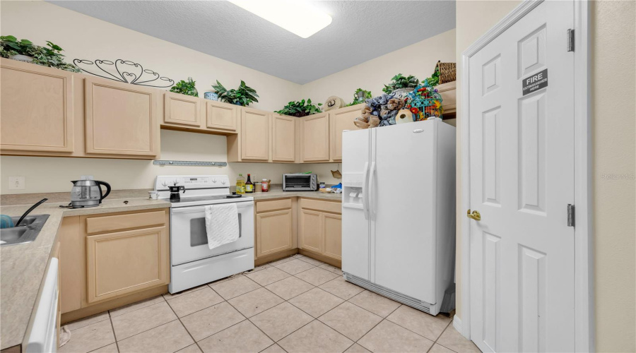Davenport, Florida 33897, 5 Bedrooms Bedrooms, ,4 Bathroomsbathrooms,Residential,For Sale,Montara,0,Mfrv4950907
