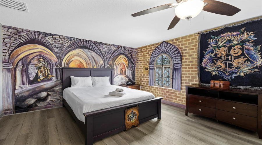 Davenport, Florida 33896, 8 Bedrooms Bedrooms, ,5 Bathroomsbathrooms,Residential,For Sale,Moon Valley,0,Mfro6434129