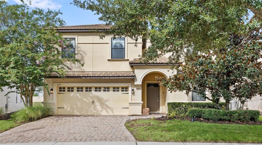 Davenport, Florida 33896, 8 Bedrooms Bedrooms, ,5 Bathroomsbathrooms,Residential,For Sale,Moon Valley,0,Mfro6434129