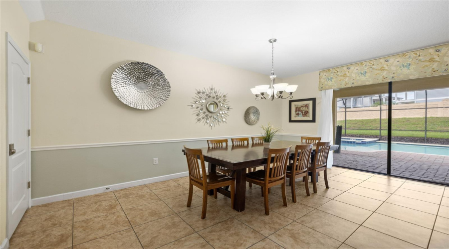 Davenport, Florida 33896, 8 Bedrooms Bedrooms, ,5 Bathroomsbathrooms,Residential,For Sale,Moon Valley,0,Mfro6434129