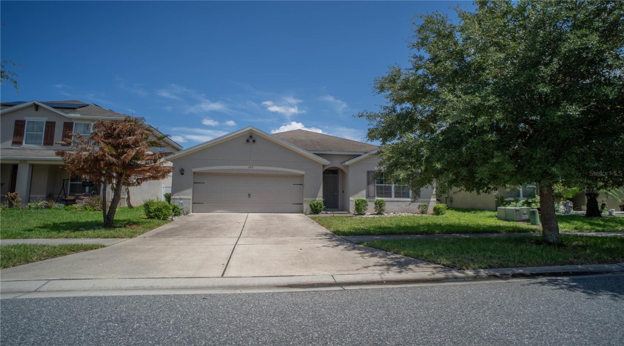 Davenport, Florida 33896, 4 Bedrooms Bedrooms, ,2 Bathroomsbathrooms,Residential,For Sale,Aberdeen,0,Mfrs5156240