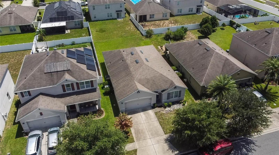 Davenport, Florida 33896, 4 Bedrooms Bedrooms, ,2 Bathroomsbathrooms,Residential,For Sale,Aberdeen,0,Mfrs5156240