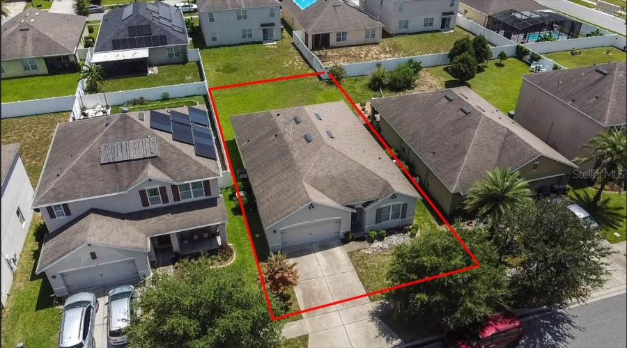 Davenport, Florida 33896, 4 Bedrooms Bedrooms, ,2 Bathroomsbathrooms,Residential,For Sale,Aberdeen,0,Mfrs5156240