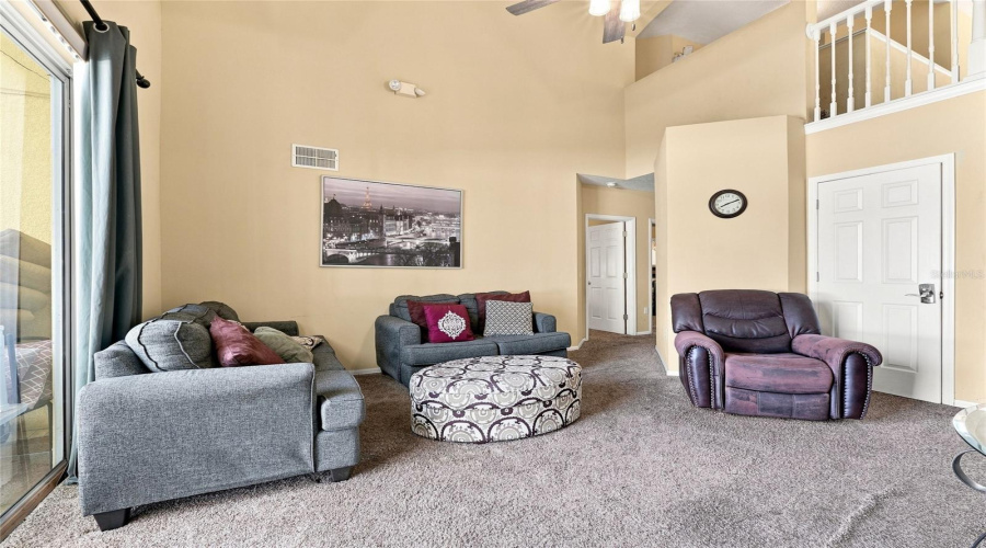Kissimmee, Florida 34747, 5 Bedrooms Bedrooms, ,4 Bathroomsbathrooms,Residential,For Sale,Blooming Alamanda,0,Mfro6436518