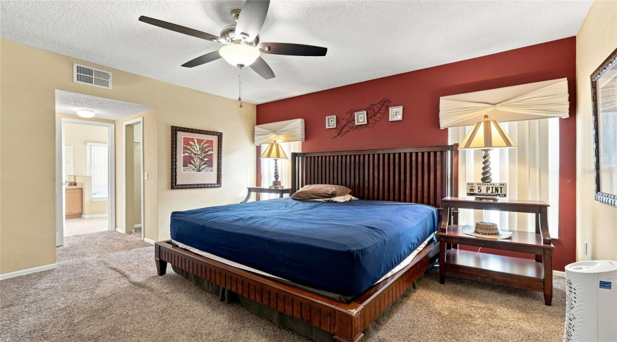 Kissimmee, Florida 34747, 5 Bedrooms Bedrooms, ,4 Bathroomsbathrooms,Residential,For Sale,Blooming Alamanda,0,Mfro6436518