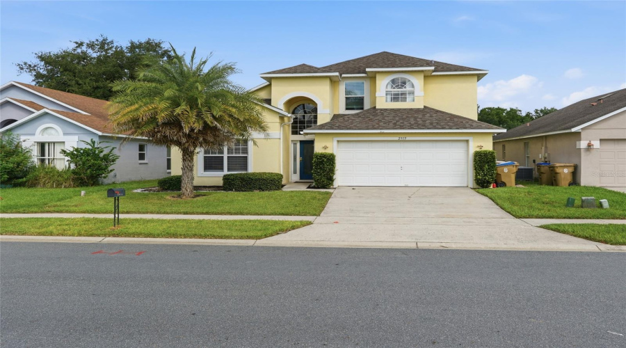 Kissimmee, Florida 34747, 5 Bedrooms Bedrooms, ,4 Bathroomsbathrooms,Residential,For Sale,Blooming Alamanda,0,Mfro6436518