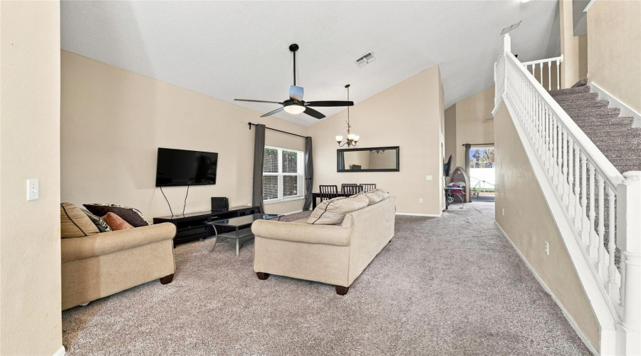 Kissimmee, Florida 34747, 5 Bedrooms Bedrooms, ,4 Bathroomsbathrooms,Residential,For Sale,Blooming Alamanda,0,Mfro6436518