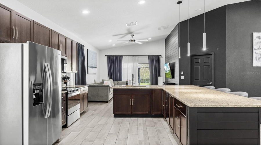 Kissimmee, Florida 34747, 4 Bedroom Bedrooms, ,2 Bathroombathrooms,Residential,For Sale,Roccella,0,Mfro6436469