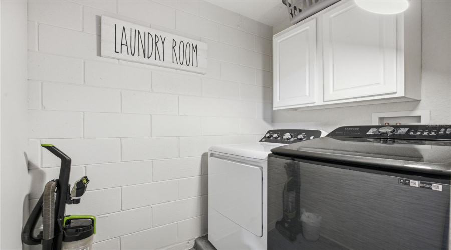 Kissimmee, Florida 34747, 4 Bedroom Bedrooms, ,2 Bathroombathrooms,Residential,For Sale,Roccella,0,Mfro6436469