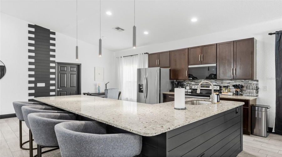 Kissimmee, Florida 34747, 4 Bedroom Bedrooms, ,2 Bathroombathrooms,Residential,For Sale,Roccella,0,Mfro6436469
