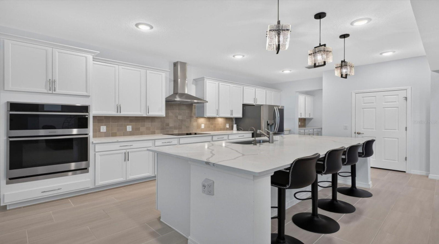Kissimmee, Florida 34746, 5 Bedroom Bedrooms, ,3 Bathroombathrooms,Residential,For Sale,Rock Maple,0,Mfro6435109