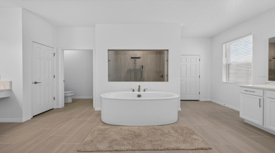 Kissimmee, Florida 34746, 5 Bedroom Bedrooms, ,3 Bathroombathrooms,Residential,For Sale,Rock Maple,0,Mfro6435109