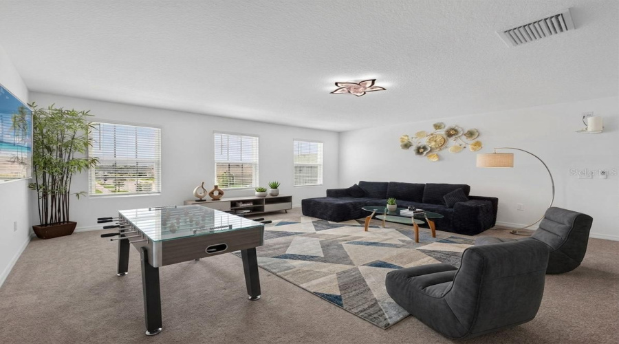 Kissimmee, Florida 34746, 5 Bedroom Bedrooms, ,3 Bathroombathrooms,Residential,For Sale,Rock Maple,0,Mfro6435109