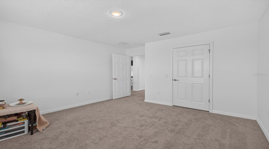 Kissimmee, Florida 34746, 5 Bedroom Bedrooms, ,3 Bathroombathrooms,Residential,For Sale,Rock Maple,0,Mfro6435109