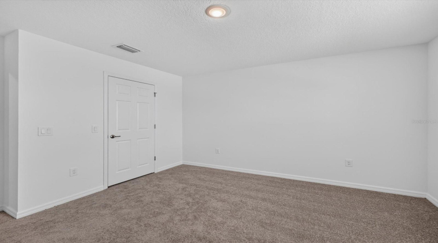 Kissimmee, Florida 34746, 5 Bedroom Bedrooms, ,3 Bathroombathrooms,Residential,For Sale,Rock Maple,0,Mfro6435109