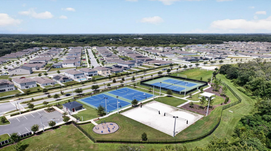 Kissimmee, Florida 34746, 5 Bedroom Bedrooms, ,3 Bathroombathrooms,Residential,For Sale,Rock Maple,0,Mfro6435109