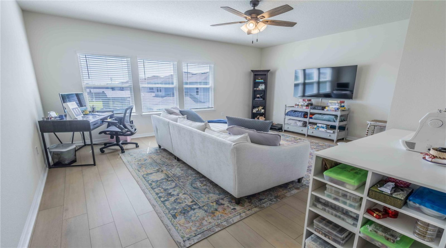 Orlando, Florida 32836, 5 Bedroom Bedrooms, ,4 Bathroombathrooms,Residential,For Sale,Bissell,0,Mfro6435321
