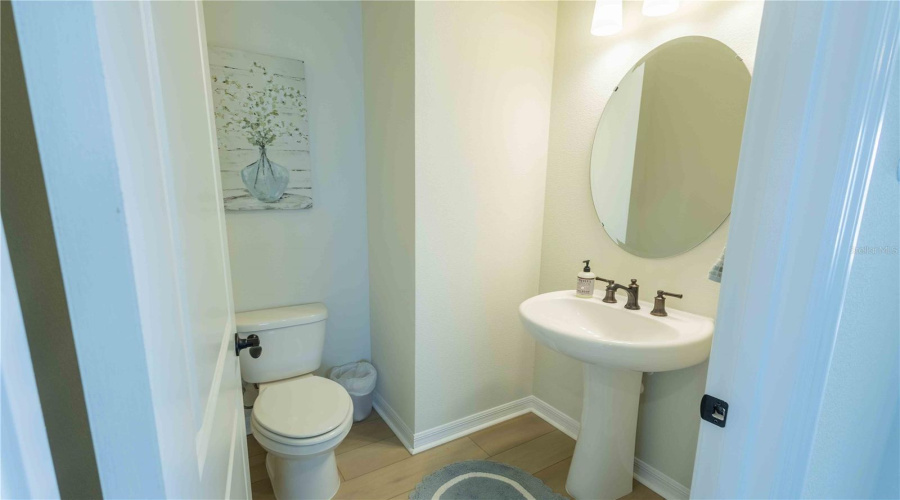 Orlando, Florida 32836, 5 Bedroom Bedrooms, ,4 Bathroombathrooms,Residential,For Sale,Bissell,0,Mfro6435321