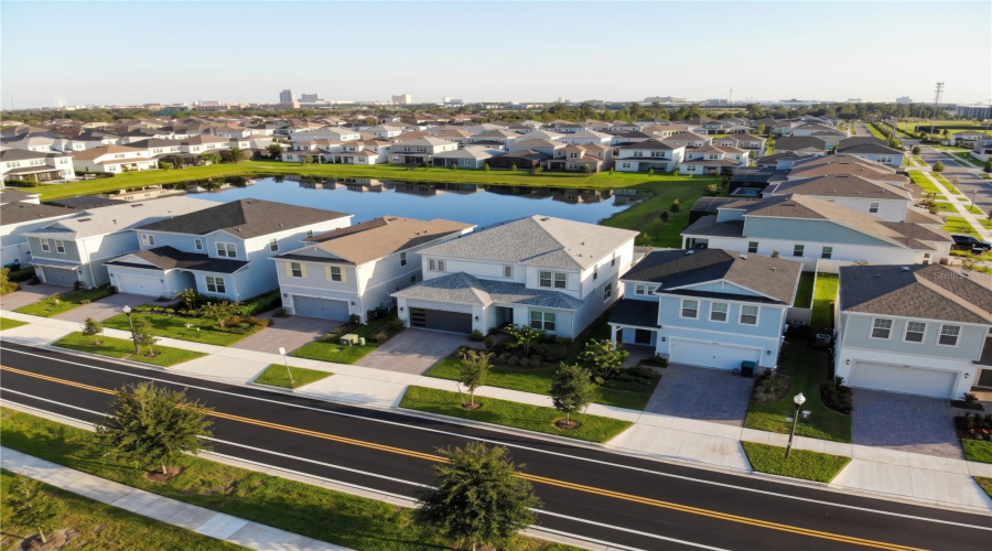 Orlando, Florida 32836, 5 Bedroom Bedrooms, ,4 Bathroombathrooms,Residential,For Sale,Bissell,0,Mfro6435321