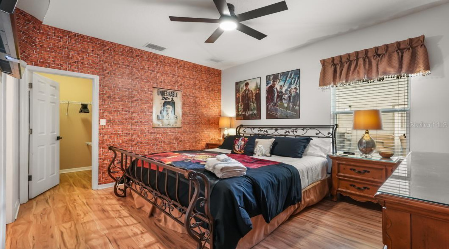 Kissimmee, Florida 34747, 6 Bedroom Bedrooms, ,4 Bathroombathrooms,Residential,For Sale,Acadia Estates,0,Mfrs5156330
