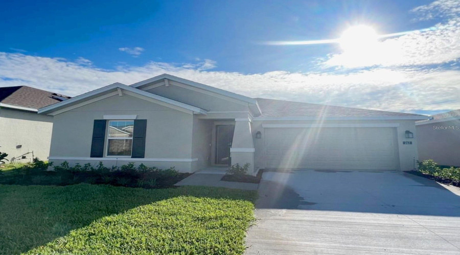 Davenport, Florida 33837, 3 Bedrooms Bedrooms, ,2 Bathroomsbathrooms,Residential,For Sale,Brave,0,Mfrs5156106