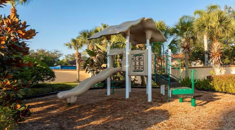Davenport, Florida 33897, 3 Bedroom Bedrooms, ,2 Bathroombathrooms,Residential,For Sale,Calabria,0,Mfro6436477