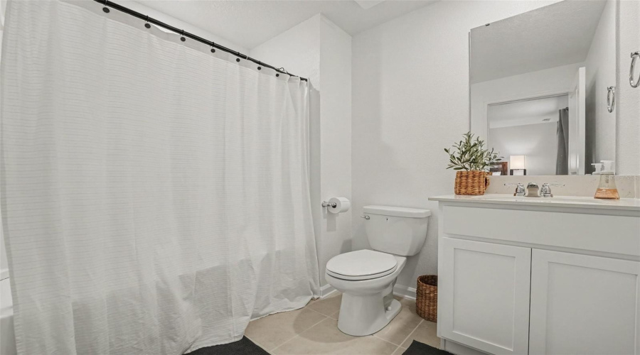Davenport, Florida 33837, 4 Bedroom Bedrooms, ,3 Bathroombathrooms,Residential,For Sale,Barnet,0,Mfrtb8542668
