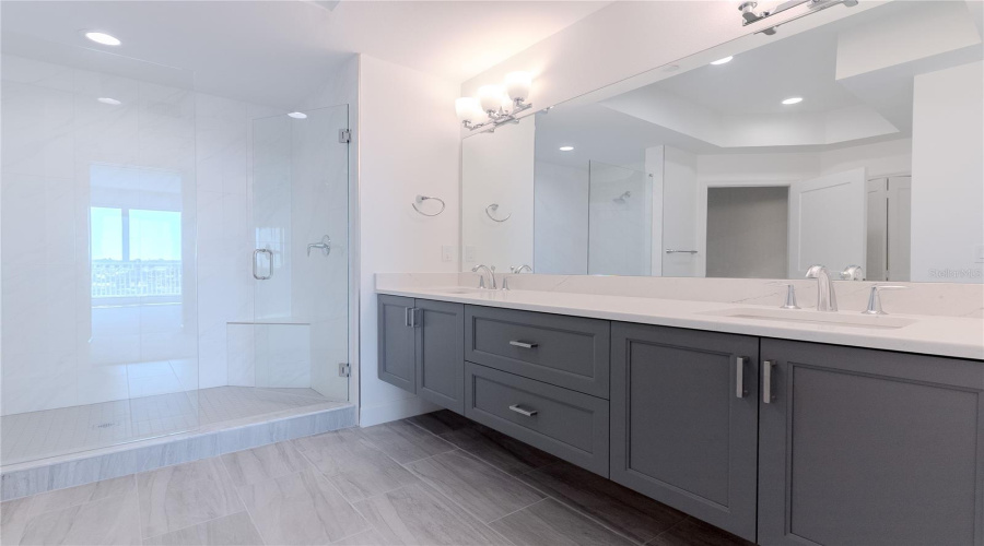 Clearwater Beach, Florida 33767, 3 Bedroom Bedrooms, ,2 Bathroombathrooms,Residential,For Sale,Island,0,Mfrtb8486420