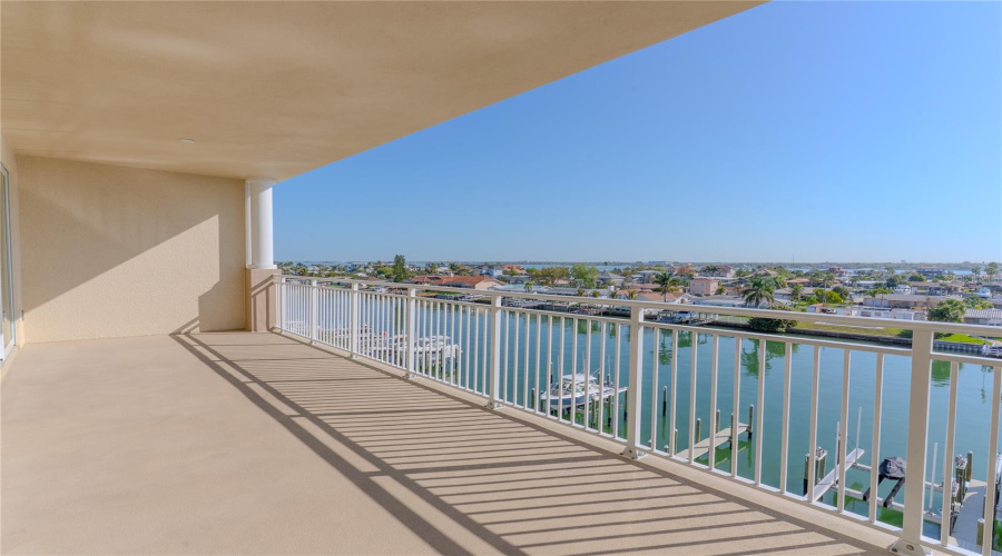 Clearwater Beach, Florida 33767, 3 Bedroom Bedrooms, ,2 Bathroombathrooms,Residential,For Sale,Island,0,Mfrtb8486420