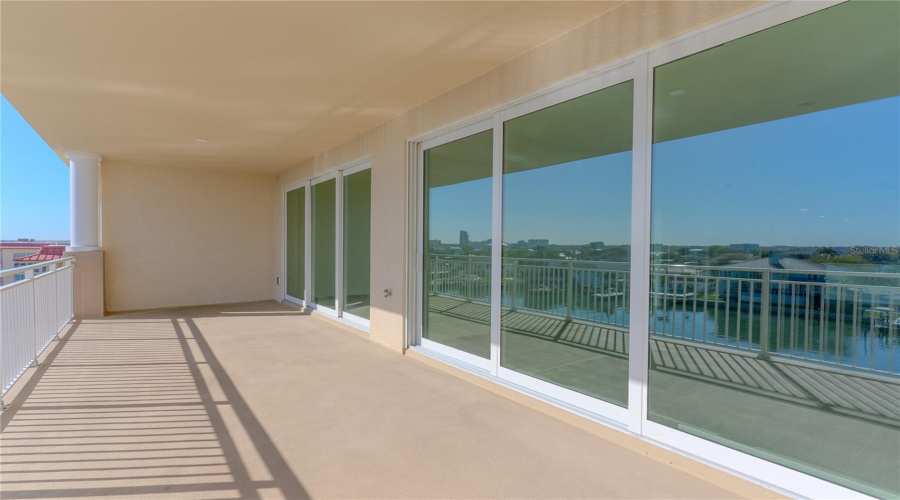Clearwater Beach, Florida 33767, 3 Bedroom Bedrooms, ,2 Bathroombathrooms,Residential,For Sale,Island,0,Mfrtb8486420