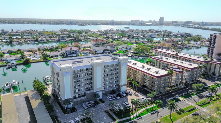 Clearwater Beach, Florida 33767, 3 Bedroom Bedrooms, ,2 Bathroombathrooms,Residential,For Sale,Island,0,Mfrtb8486420