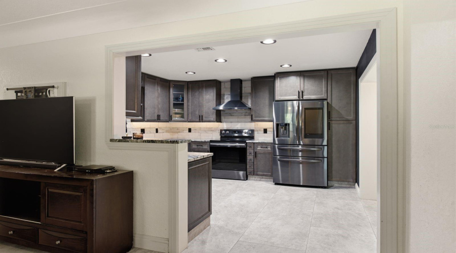 Clearwater, Florida 33756, 2 Bedroom Bedrooms, ,1 Bathroombathrooms,Residential,For Sale,Evergreen,0,Mfrtb8537626