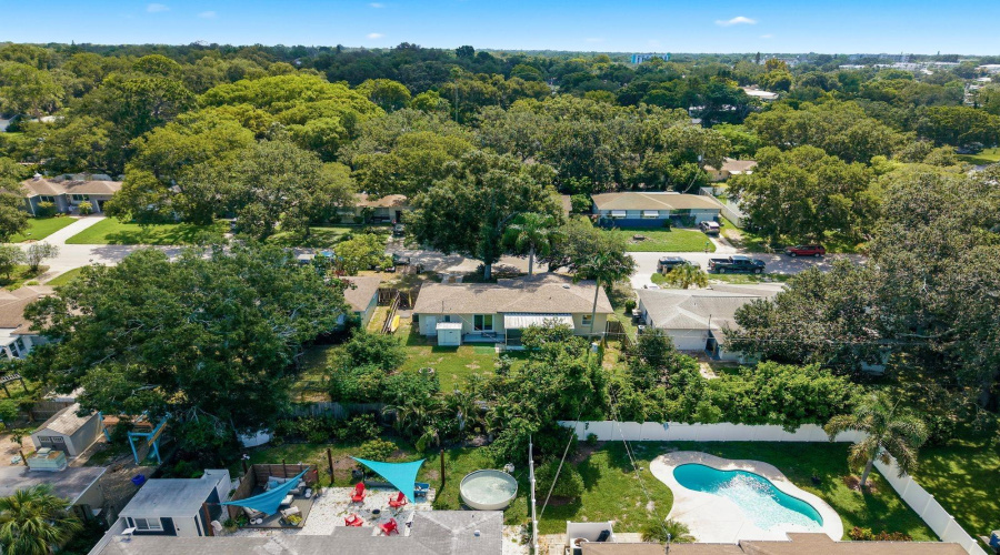 Clearwater, Florida 33756, 2 Bedroom Bedrooms, ,1 Bathroombathrooms,Residential,For Sale,Evergreen,0,Mfrtb8537626