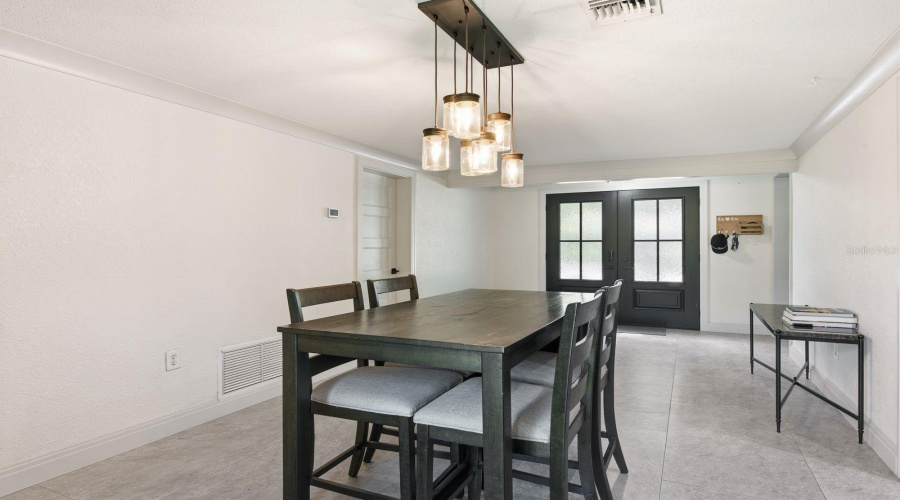 Clearwater, Florida 33756, 2 Bedroom Bedrooms, ,1 Bathroombathrooms,Residential,For Sale,Evergreen,0,Mfrtb8537626