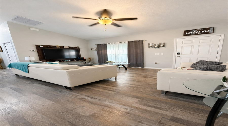Belleview, Florida 34420, 3 Bedroom Bedrooms, ,2 Bathroombathrooms,Residential,For Sale,101St,0,Mfrg5116682