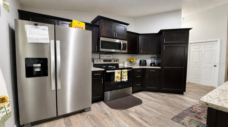 Belleview, Florida 34420, 3 Bedroom Bedrooms, ,2 Bathroombathrooms,Residential,For Sale,101St,0,Mfrg5116682