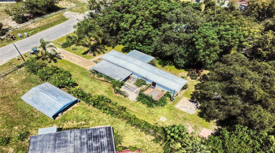 Deland, Florida 32724, 2 Bedroom Bedrooms, ,1 Bathroombathrooms,Residential,For Sale,Evergreen,0,Mfrv4950877