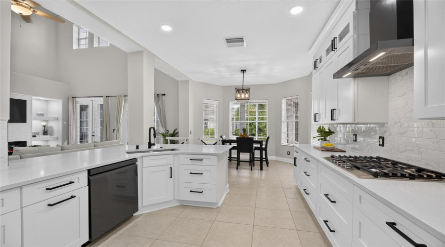Apollo Beach, Florida 33572, 4 Bedroom Bedrooms, ,2 Bathroombathrooms,Residential,For Sale,Manns Harbor,0,Mfrtb8535827