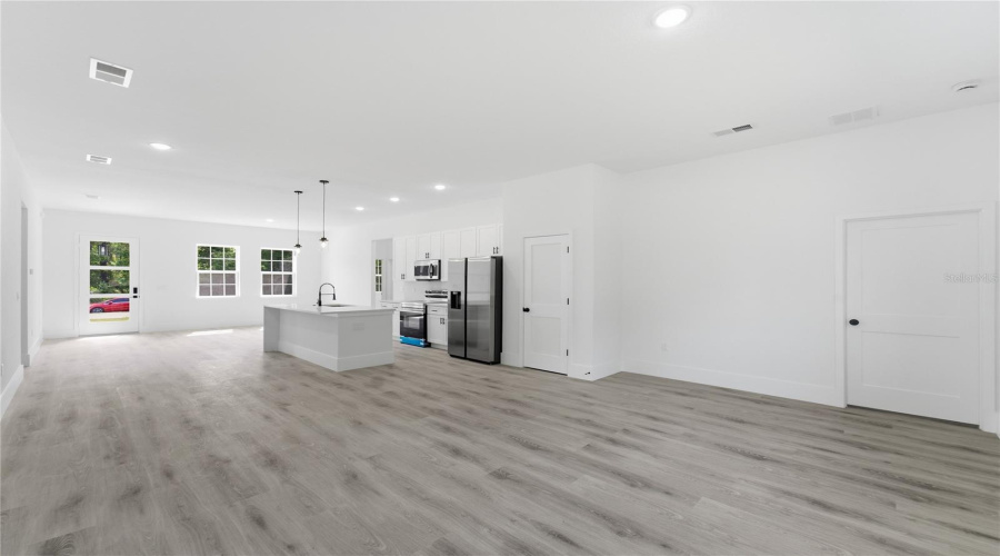 Dunnellon, Florida 34434, 4 Bedroom Bedrooms, ,3 Bathroombathrooms,Residential,For Sale,Caldwell,0,Mfro6407159