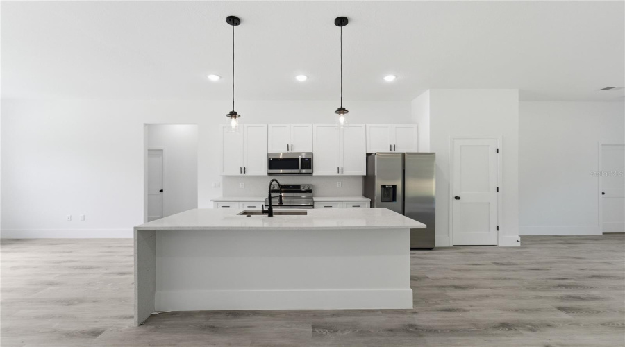 Dunnellon, Florida 34434, 4 Bedroom Bedrooms, ,3 Bathroombathrooms,Residential,For Sale,Caldwell,0,Mfro6407159