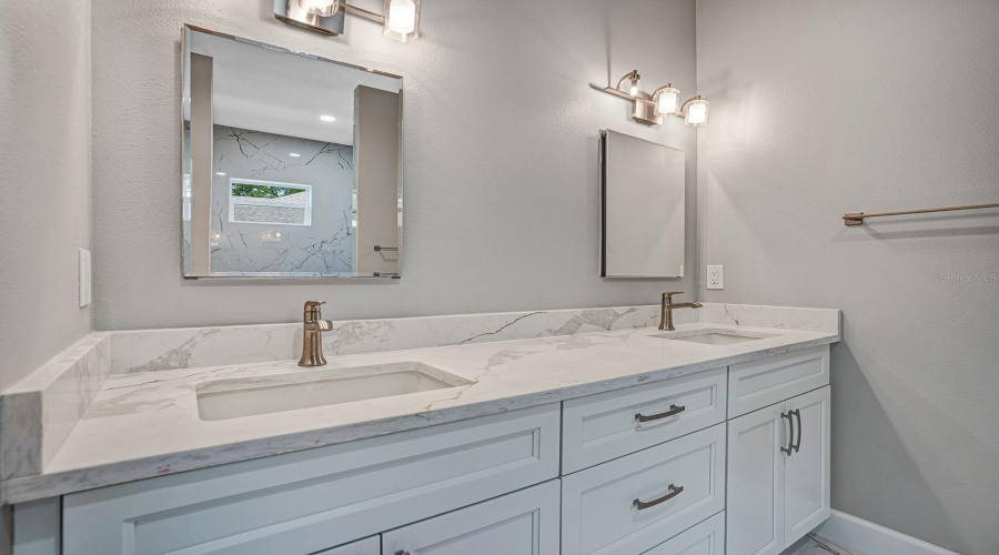 Safety Harbor, Florida 34695, 3 Bedroom Bedrooms, ,3 Bathroombathrooms,Residential,For Sale,Irwin,0,Mfrtb8491819