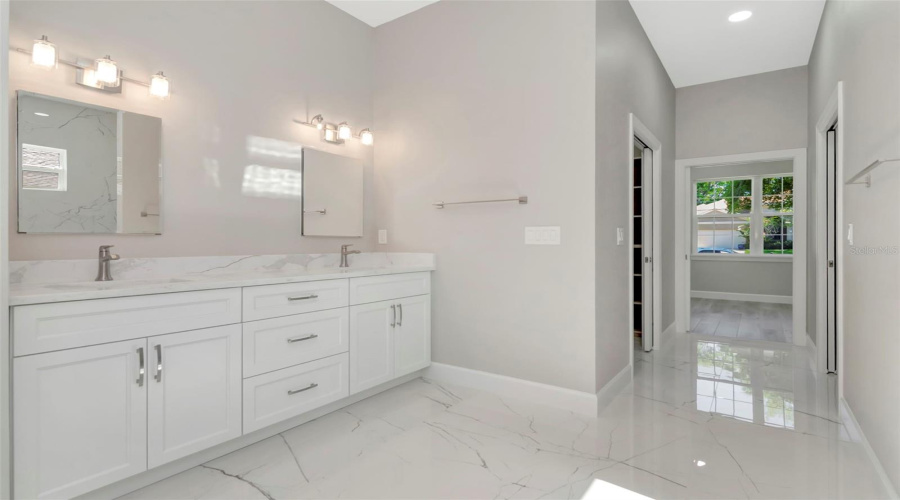 Safety Harbor, Florida 34695, 3 Bedroom Bedrooms, ,3 Bathroombathrooms,Residential,For Sale,Irwin,0,Mfrtb8491819