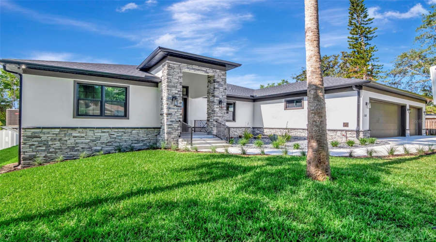 Safety Harbor, Florida 34695, 3 Bedroom Bedrooms, ,3 Bathroombathrooms,Residential,For Sale,Irwin,0,Mfrtb8491819
